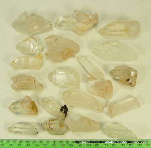 20 quartz crystals of medium to high quality
