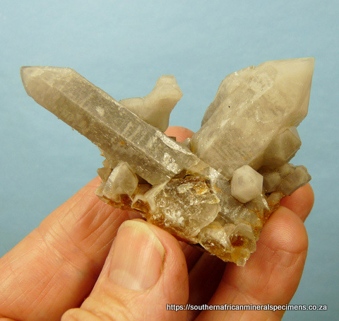 Unusual quartz crystal group